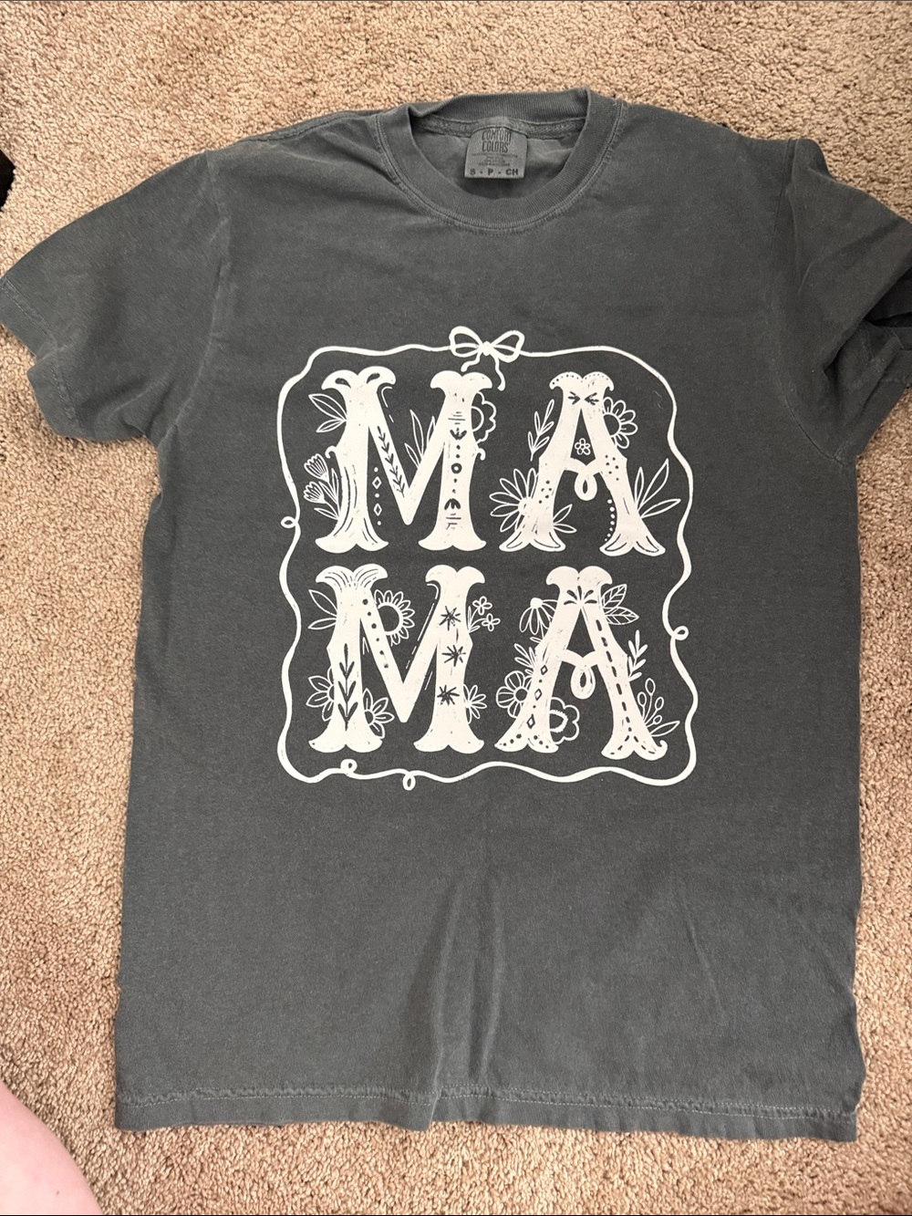 MAMA Graphic Tee in Distressed Charcoal - new! Never worn